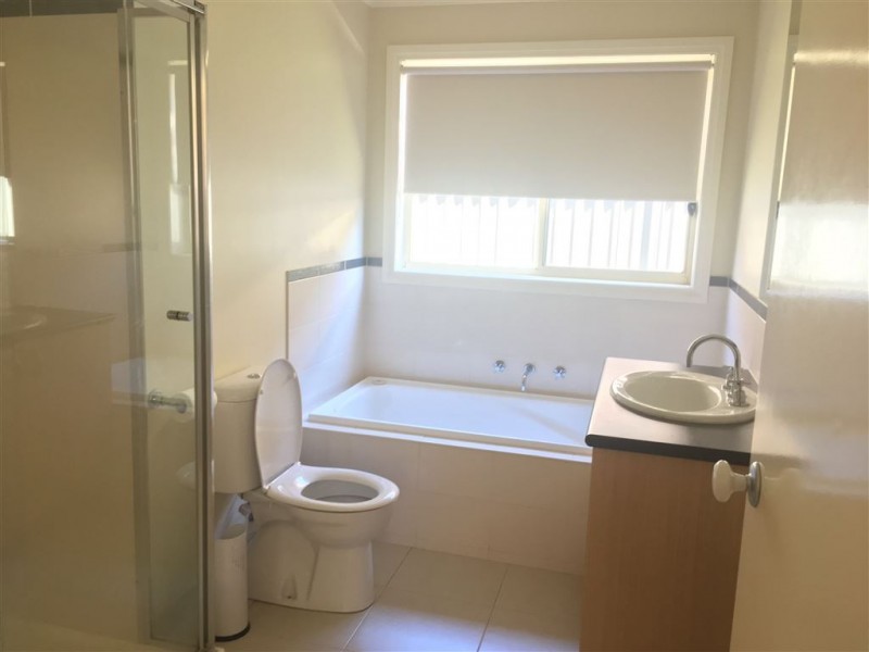 40 Yarra Park Drive, Sebastopol VIC 3356