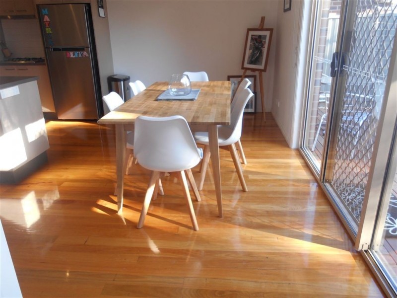 2/116 Clyde Street, Soldiers Hill VIC 3350