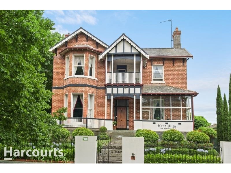 24 Webster Street, Ballarat Central VIC 3350