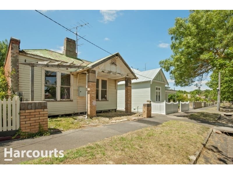 526 Armstrong Street North, Soldiers Hill VIC 3350