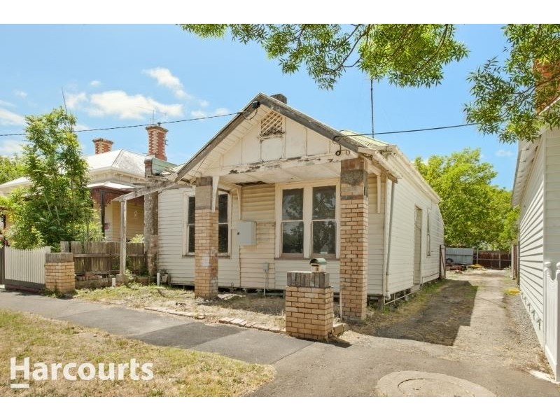526 Armstrong Street North, Soldiers Hill VIC 3350