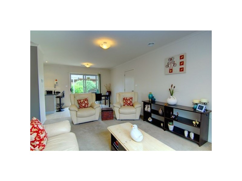 1/41A Yarrowee Street, Sebastopol VIC 3356