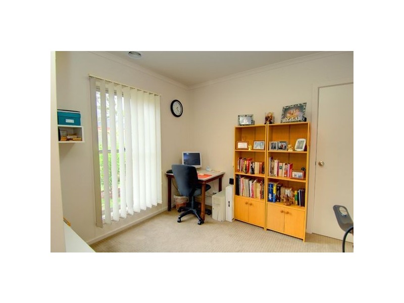 1/41A Yarrowee Street, Sebastopol VIC 3356