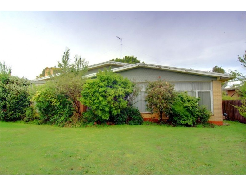 13 Ningana Street, Alfredton VIC 3350