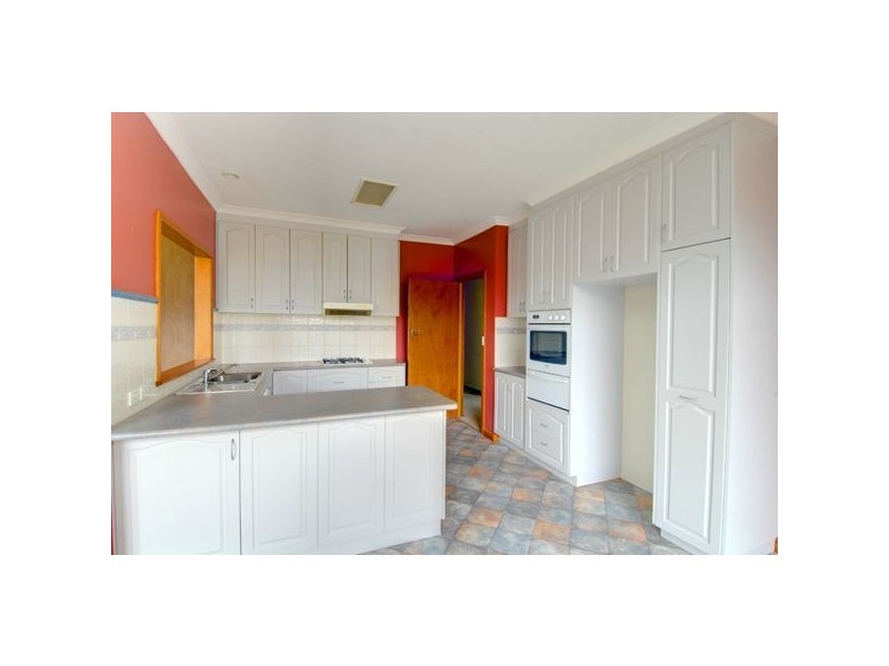 13 Ningana Street, Alfredton VIC 3350