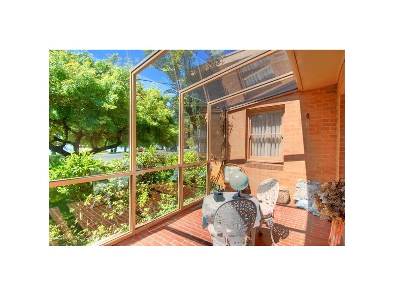 119 Wendouree Parade, Lake Wendouree VIC 3350