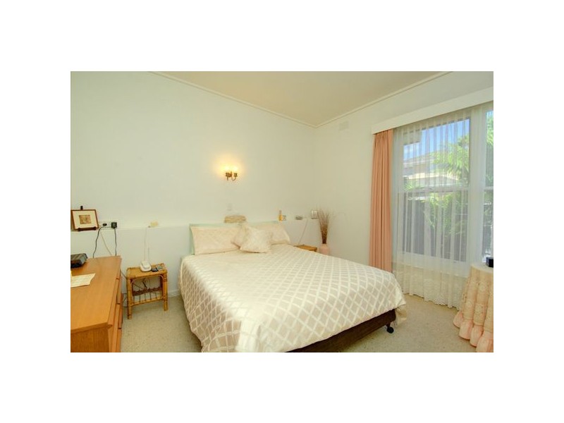 119 Wendouree Parade, Lake Wendouree VIC 3350