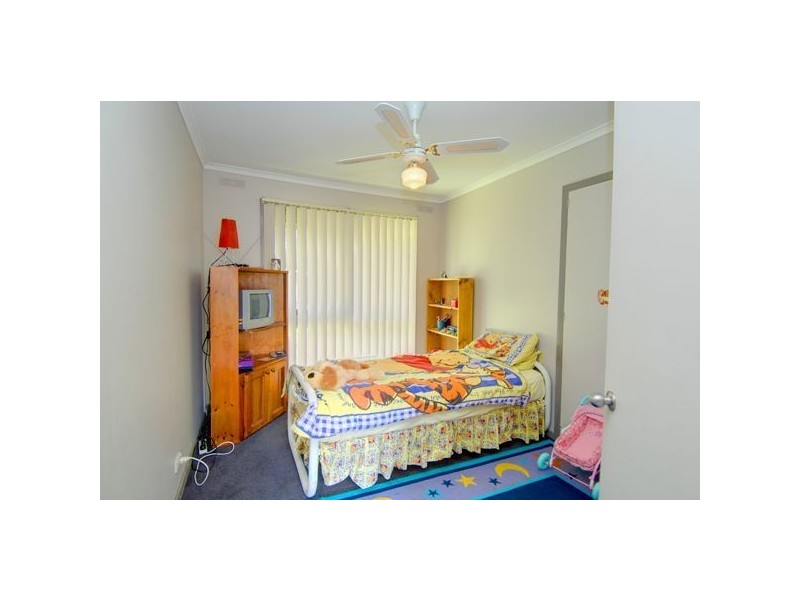 30 Rowlands Street, Sebastopol VIC 3356