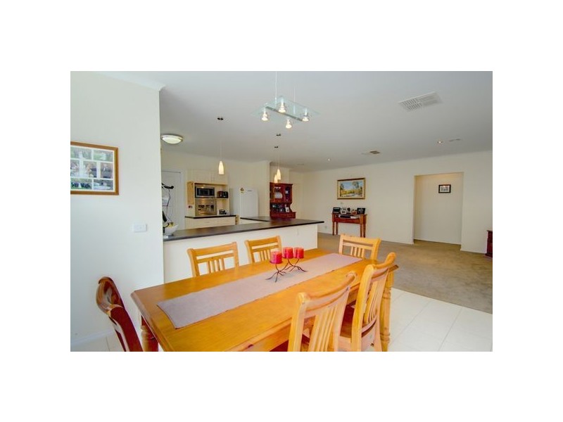 52 Alfredton Drive, Alfredton VIC 3350