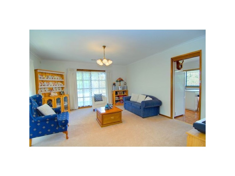 5 Mimosa Avenue, Alfredton VIC 3350