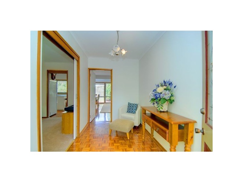 5 Mimosa Avenue, Alfredton VIC 3350