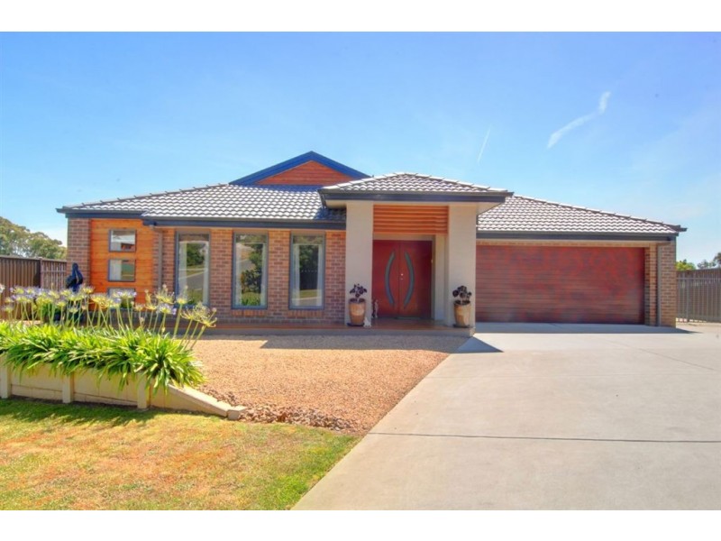 1 Viola Court, Ballarat VIC 3350