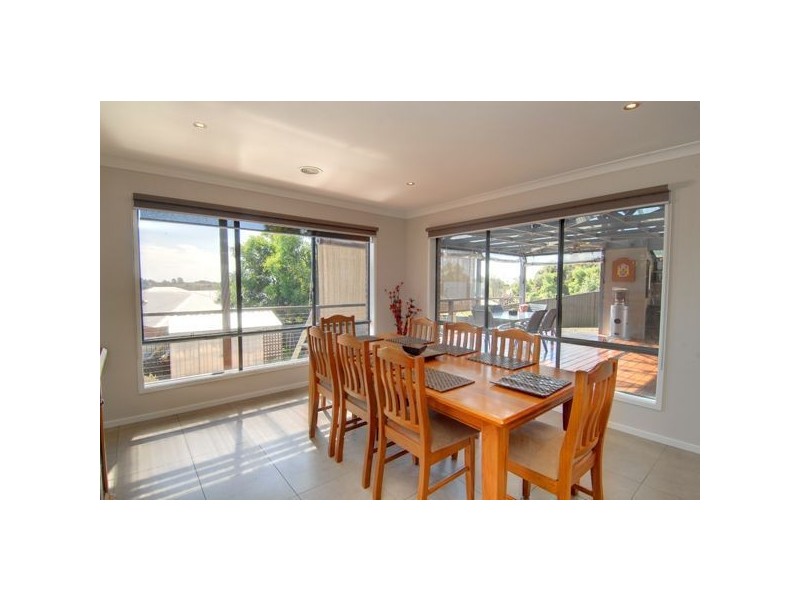 1 Viola Court, Ballarat VIC 3350