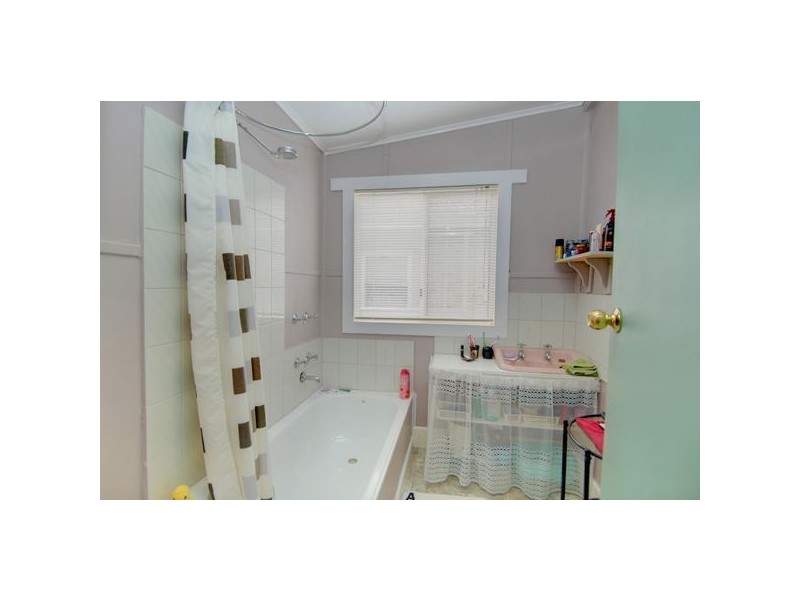 5 Essex Street, Wendouree VIC 3355