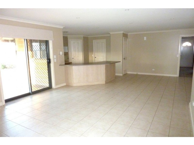 3 Kent Mews, Swan Hill VIC 3585