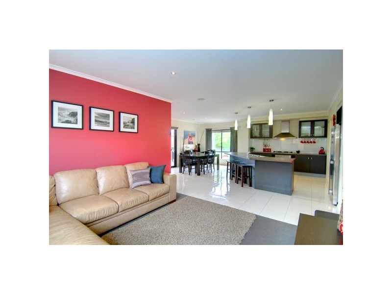 21 Malahide Drive, Macarthur Park, Ballarat VIC 3350