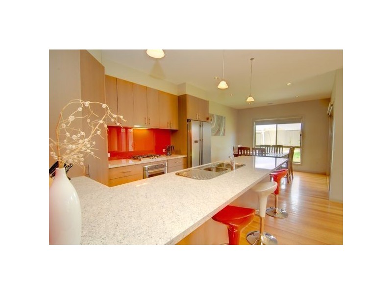 76 Vale Street, Alfredton VIC 3350