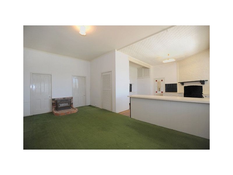 6 West street, Clunes VIC 3370