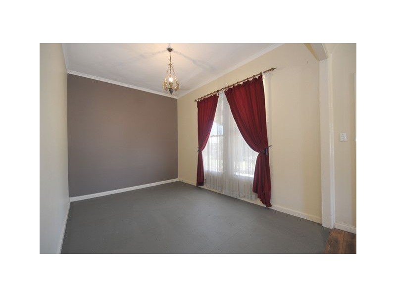 6 West street, Clunes VIC 3370