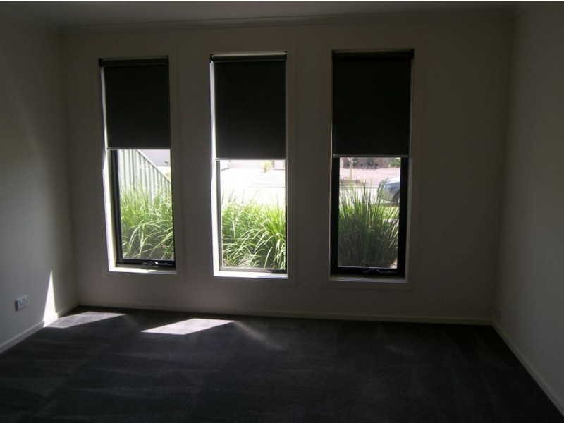 18 Delaney Drive, Ballarat VIC 3350