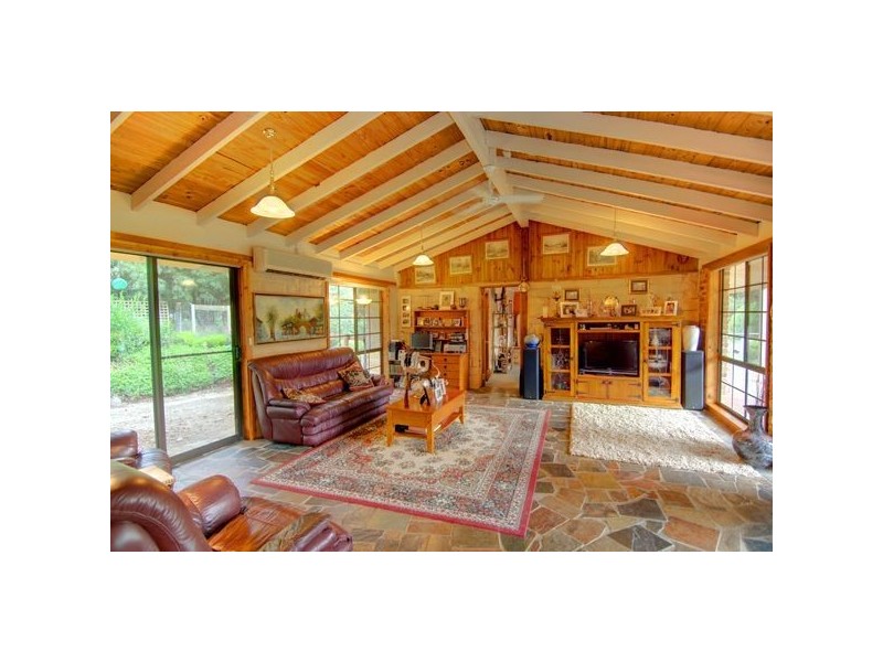 12 Rosella Road, Lal Lal VIC 3352