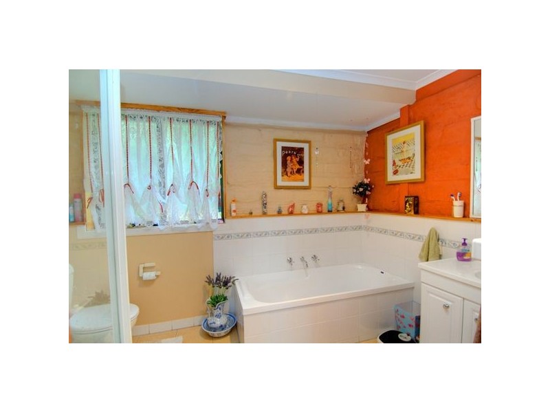 12 Rosella Road, Lal Lal VIC 3352