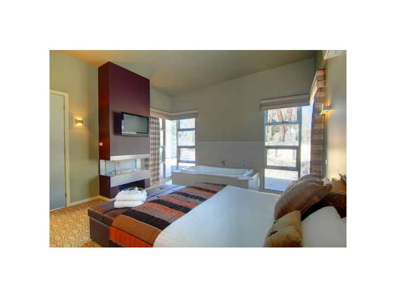 28 Golf Links Road, Daylesford VIC 3460