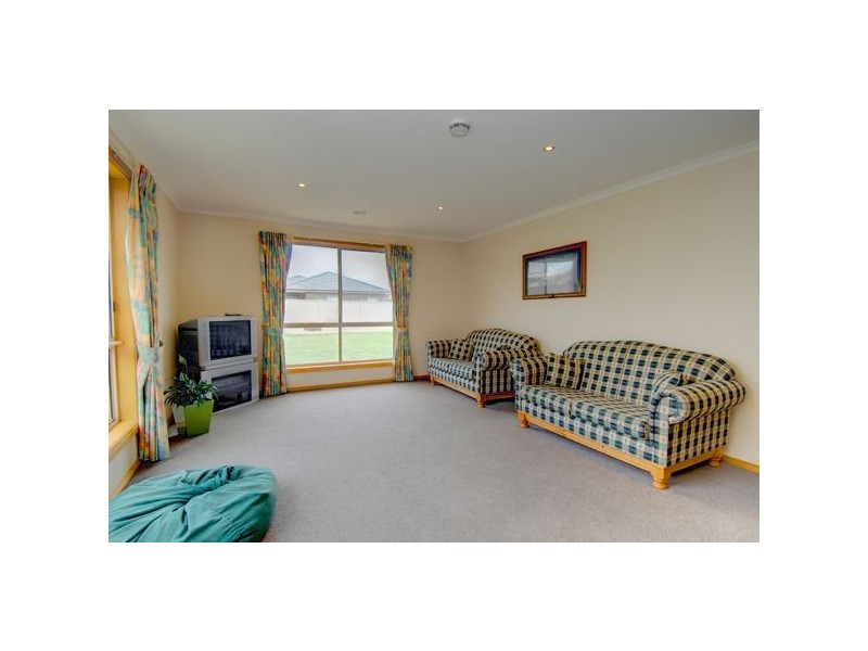 47 Dyson Drive, Alfredton VIC 3350