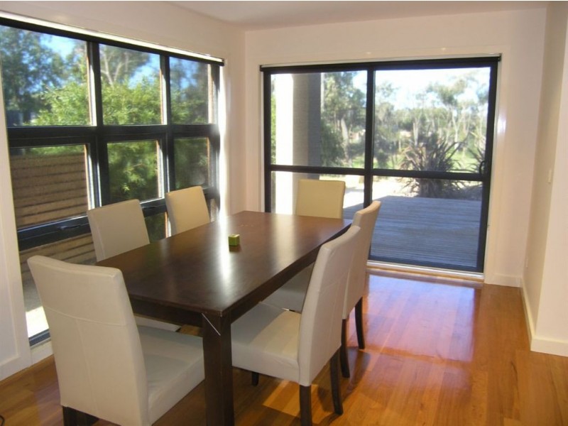 3/6 Penny Lane, Creswick VIC 3363