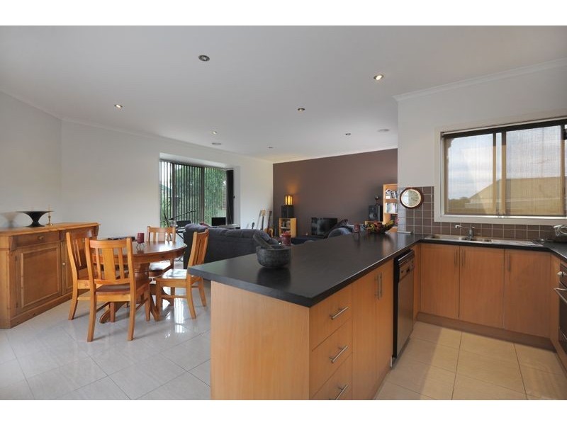 1/717a Bond Street, Ballarat VIC 3350