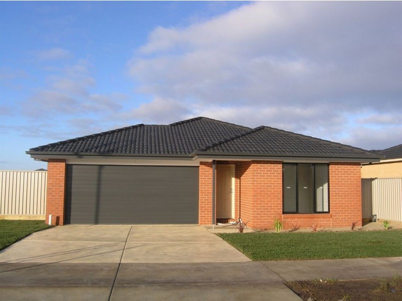 176 Oberon Street, Alfredton VIC 3350