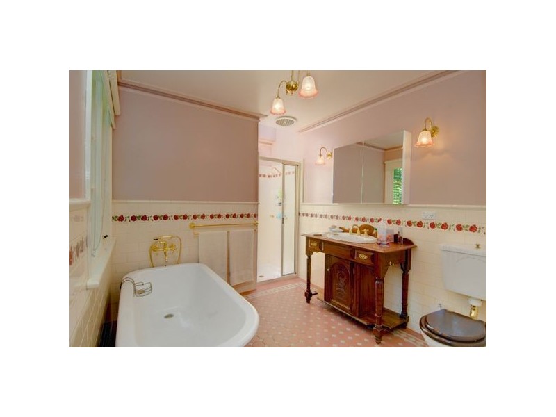 26 Burnbank Street, Ballarat VIC 3350