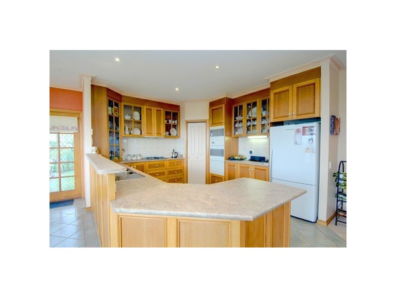 9 Charles Scorer Court, Ballarat VIC 3350