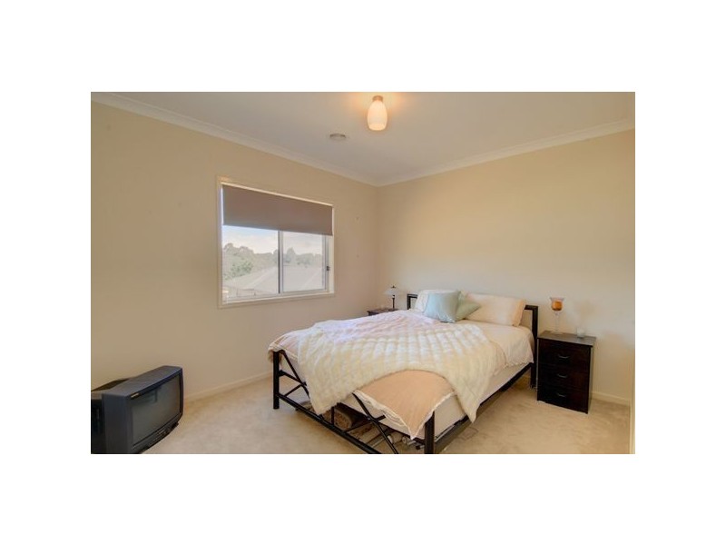 18 Horwood Drive, Ballarat VIC 3350