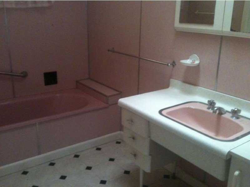 23 Lake Street, Wendouree VIC 3355