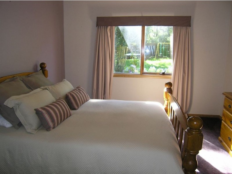 155 McPhans Road, Mollongghip VIC 3352