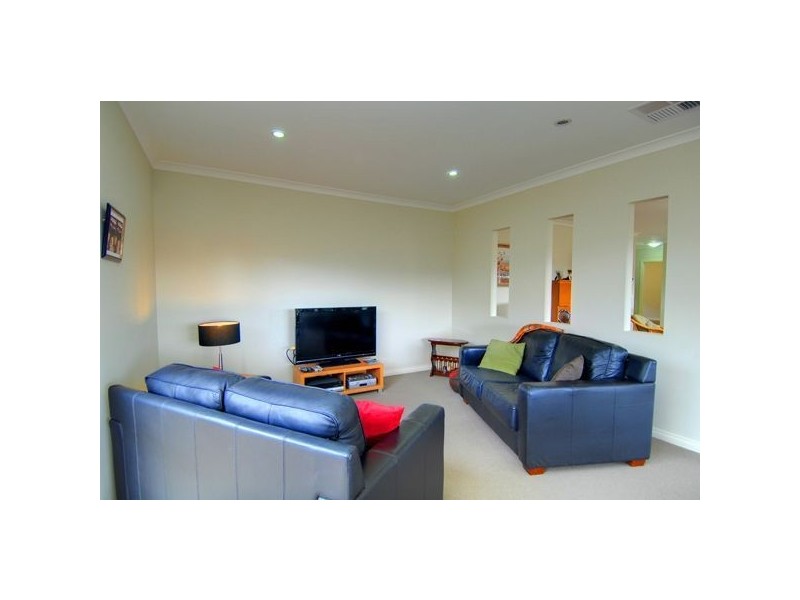 25 McKellar Drive, Macarthur Park, Ballarat VIC 3350