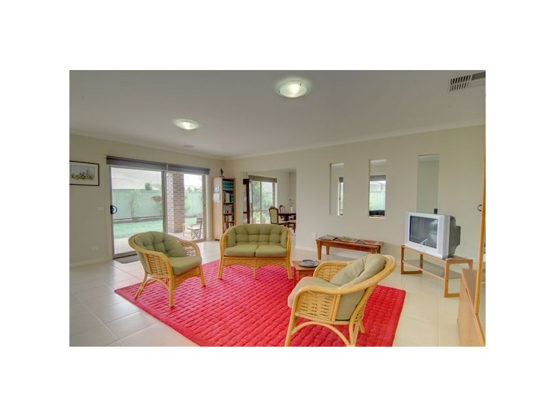 25 McKellar Drive, Macarthur Park, Ballarat VIC 3350