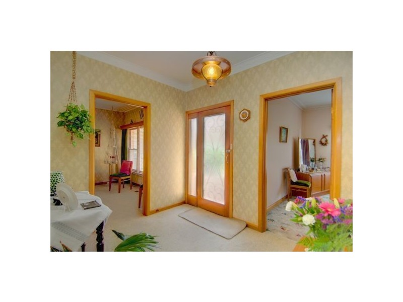 8 Cardigan Avenue, Alfredton VIC 3350