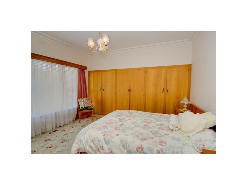 8 Cardigan Avenue, Alfredton VIC 3350