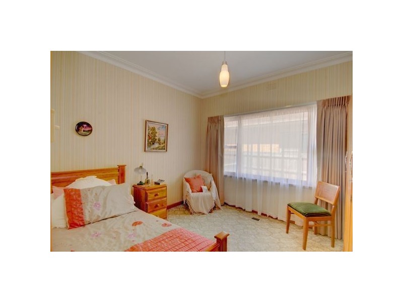 8 Cardigan Avenue, Alfredton VIC 3350