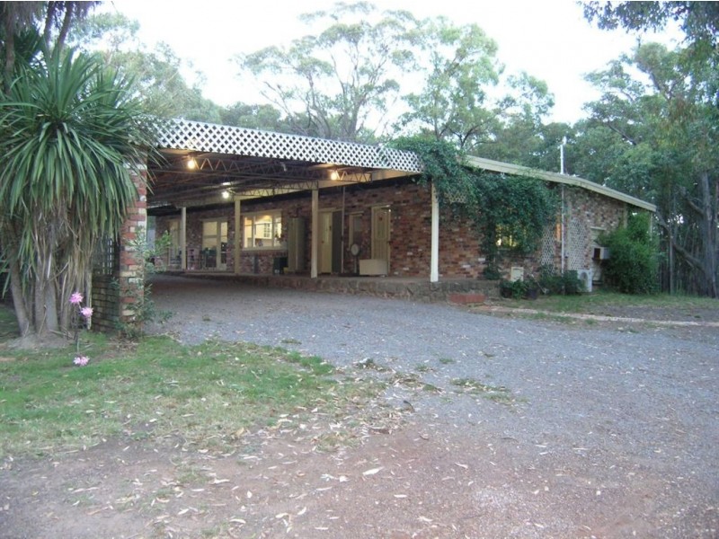 215 Tudors Lane, Ross Creek VIC 3351