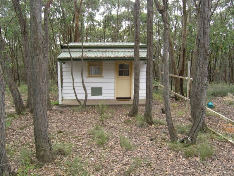 215 Tudors Lane, Ross Creek VIC 3351