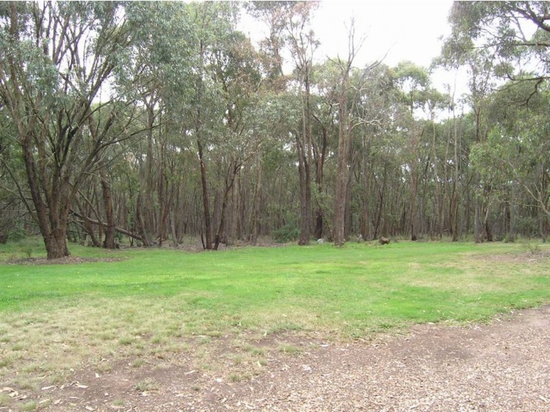 215 Tudors Lane, Ross Creek VIC 3351