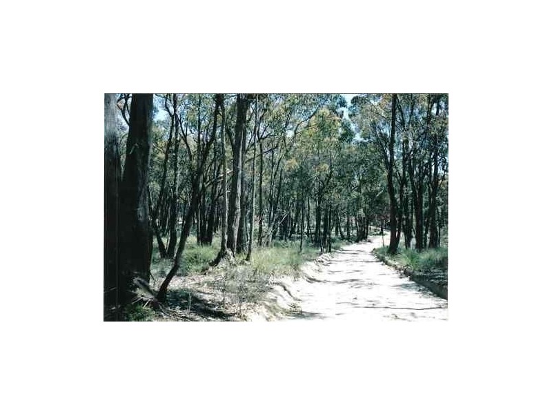 215 Tudors Lane, Ross Creek VIC 3351