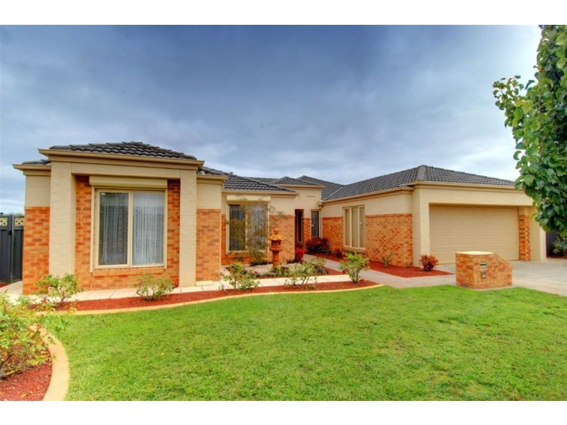 7 Leicester Court, Alfredton VIC 3350