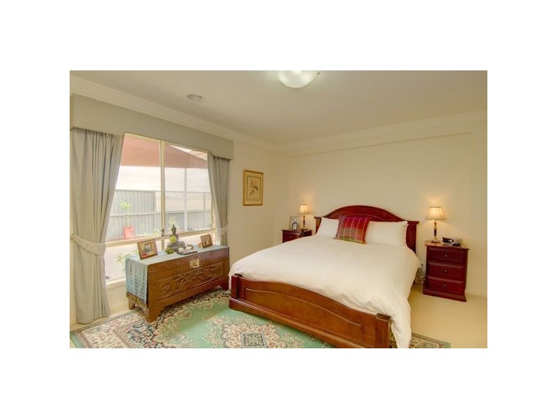 7 Leicester Court, Alfredton VIC 3350