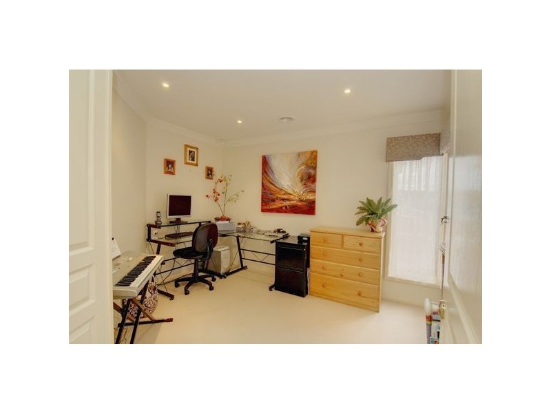 7 Leicester Court, Alfredton VIC 3350