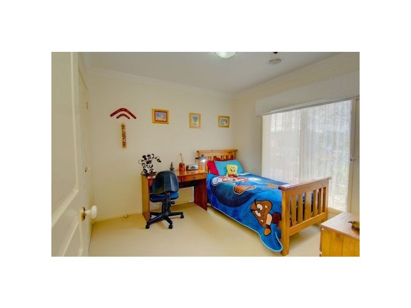 7 Leicester Court, Alfredton VIC 3350