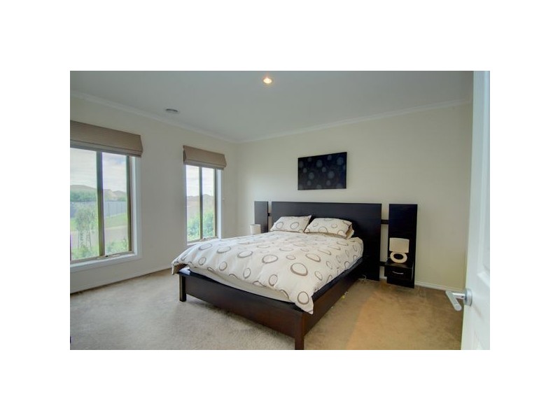 3 Polwarth Court, Alfredton VIC 3350